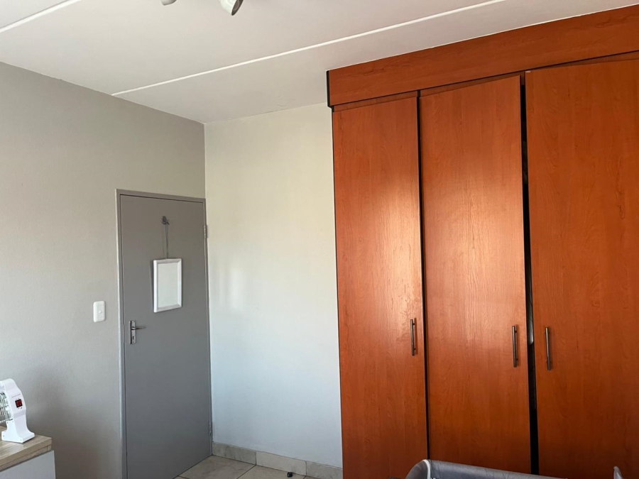 3 Bedroom Property for Sale in Waterval East North West